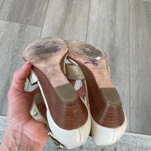 Coach Velvet Vachetta Low Wedge T-Strap Sandals in Gold & Cream Summer Resort - Picture 7 of 8